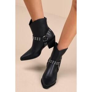 Lulus Hallee Black Pointed-toe Ankle Booties - Size 5